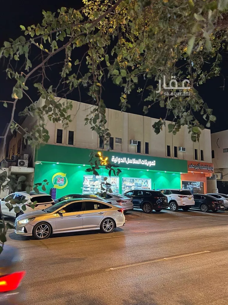 شقة للإيجار في شارع الشيخ صالح بن عبدالعزيز بن عبدالرحمن, حي السويدي الغربي, مدينة الرياض, منطقة الرياض صورة 2