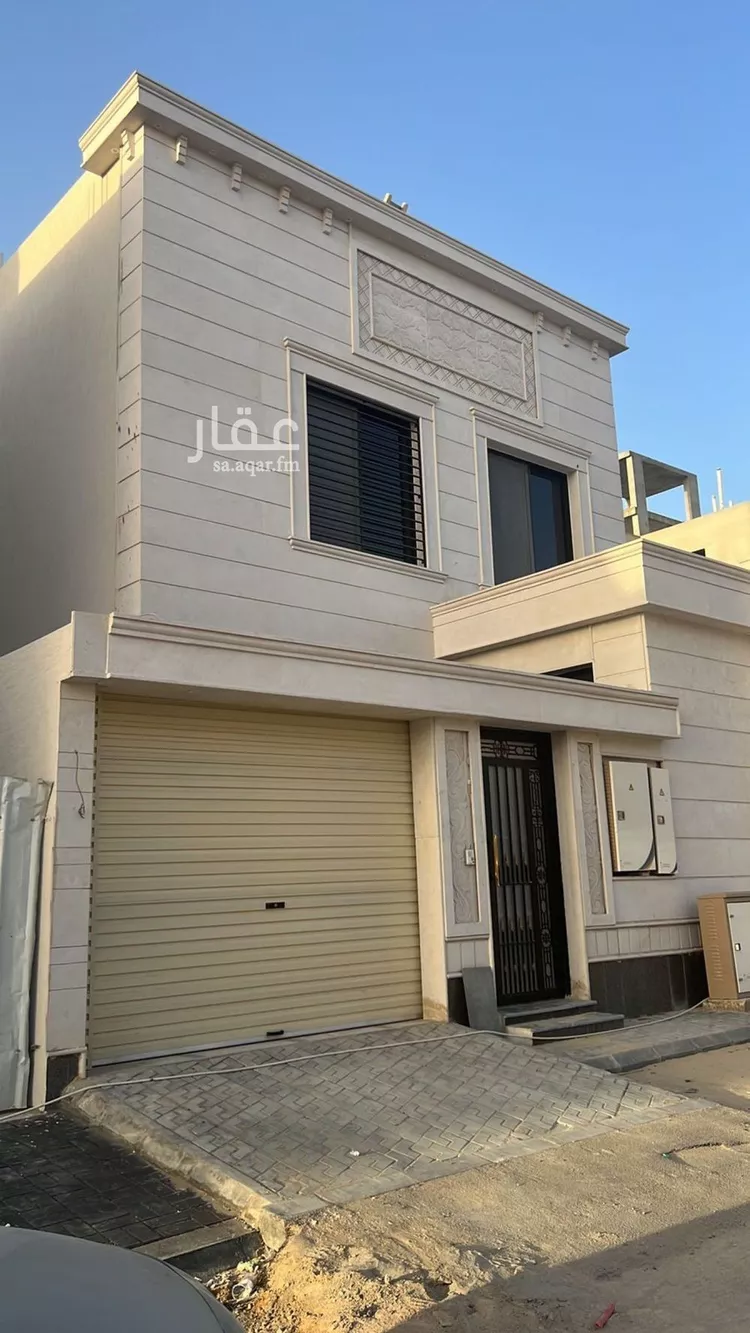 فيلا للإيجار في شارع أبي القاسم بن مكي, حي طيبة, مدينة الرياض, منطقة الرياض