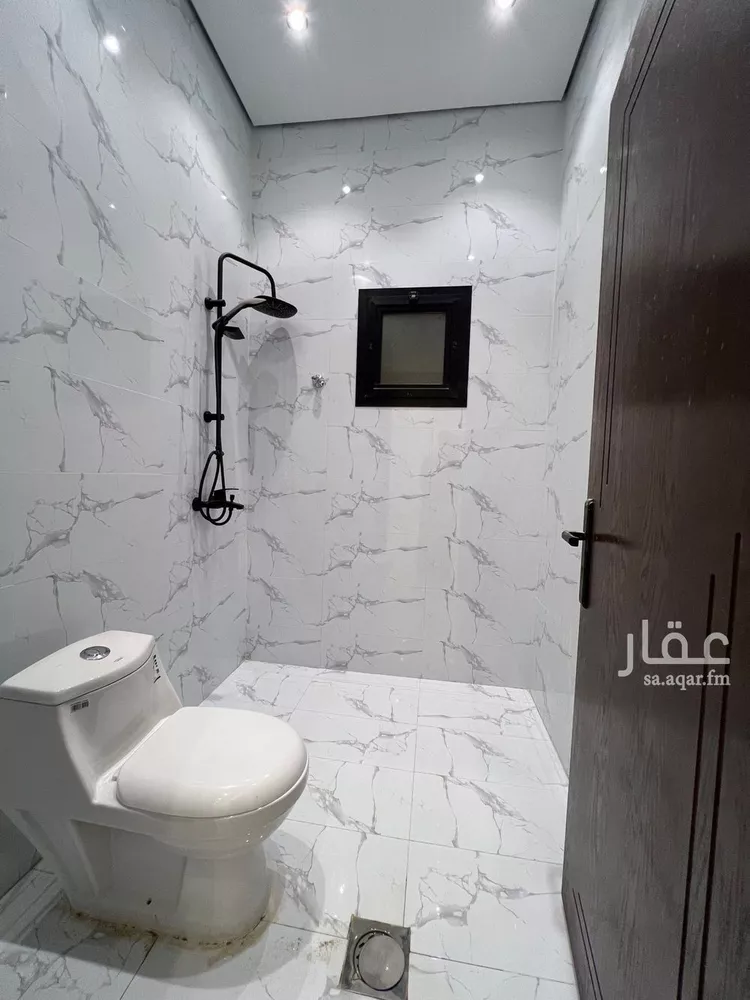 فيلا للإيجار في شارع الرميدة, حي ضاحية نمار, مدينة الرياض, منطقة الرياض 12