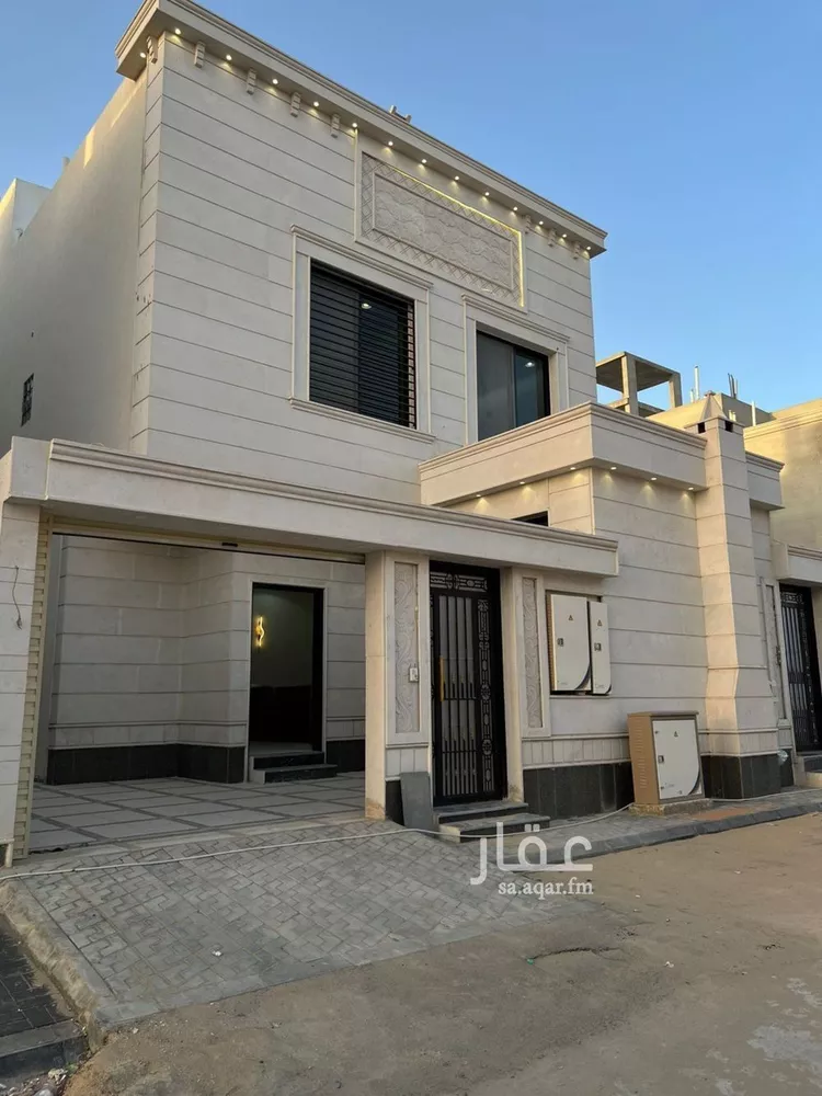 فيلا للإيجار في شارع أبي القاسم بن مكي, حي طيبة, مدينة الرياض, منطقة الرياض صورة 2