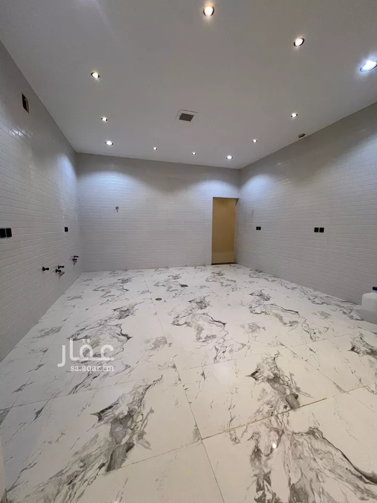فيلا للإيجار في شارع الرميدة, حي ضاحية نمار, مدينة الرياض, منطقة الرياض 15