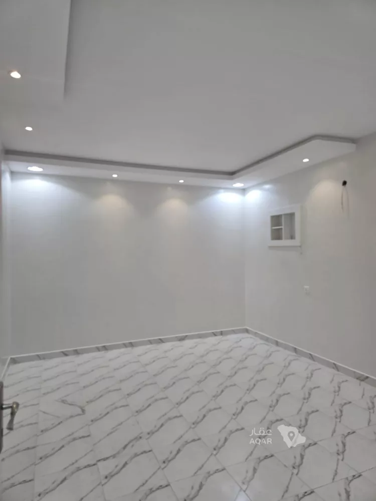 شقة للإيجار في شارع العباس بن حاتم, حي عكاظ, مدينة الرياض, منطقة الرياض 3