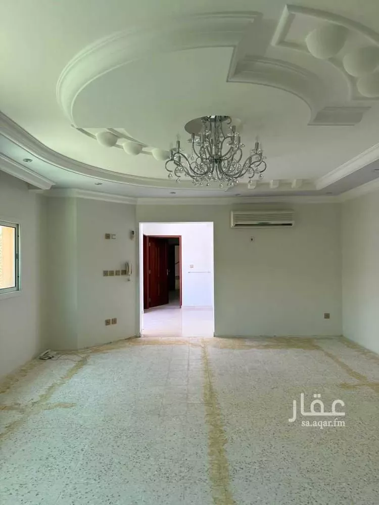فيلا للبيع في شارع المريد, حي الشعلة, مدينة الدمام, المنطقة الشرقية 8