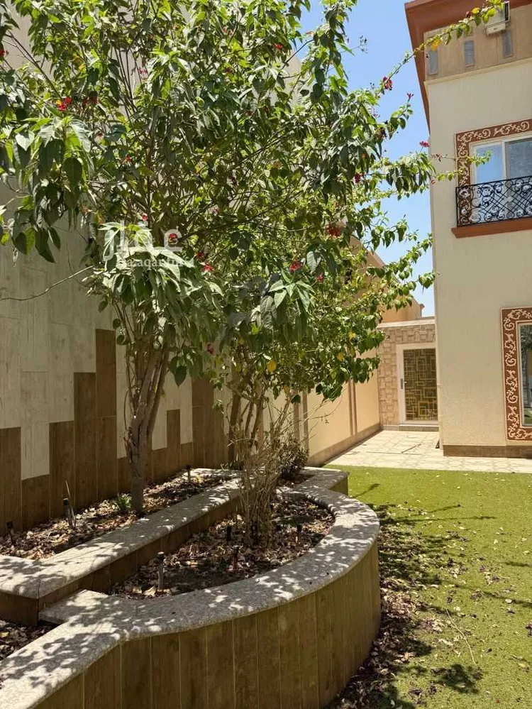 Villa for Sale in Dammam Ash Shulah صورة 4