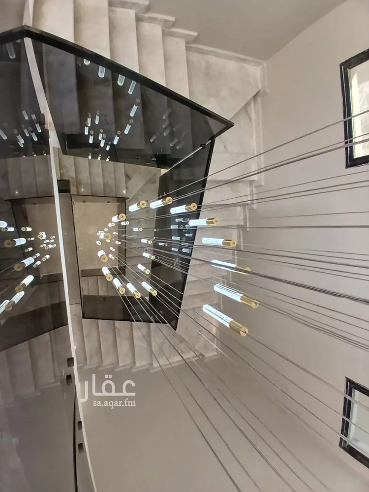 فيلا للبيع في شارع السمره, حي الصواري, مدينة الخبر, المنطقة الشرقية صورة 3