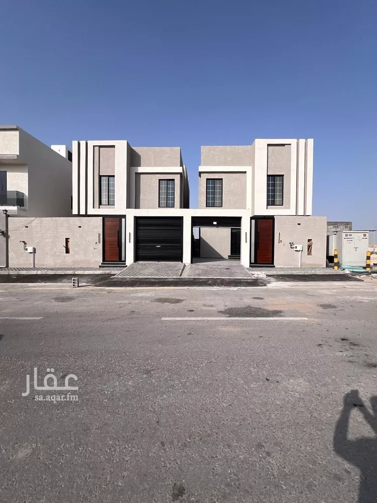 فيلا للبيع في شارع أبها, حي الشعلة, مدينة الدمام, المنطقة الشرقية