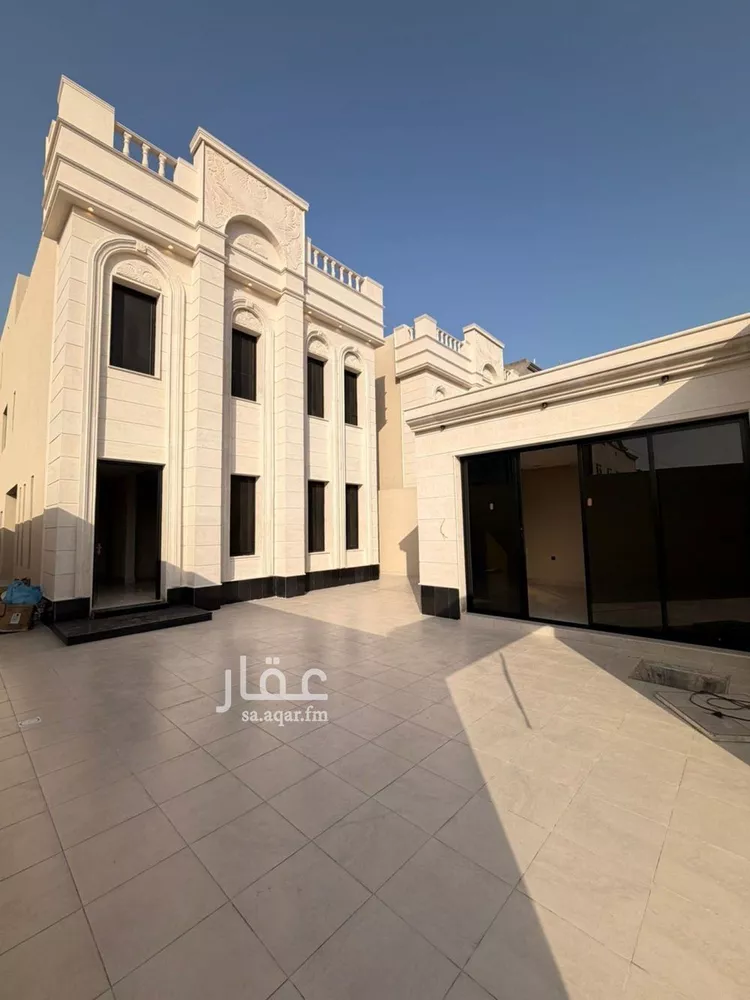 فيلا للبيع في شارع المنذر بن كعب, حي الأمواج, مدينة الخبر, المنطقة الشرقية صورة 4