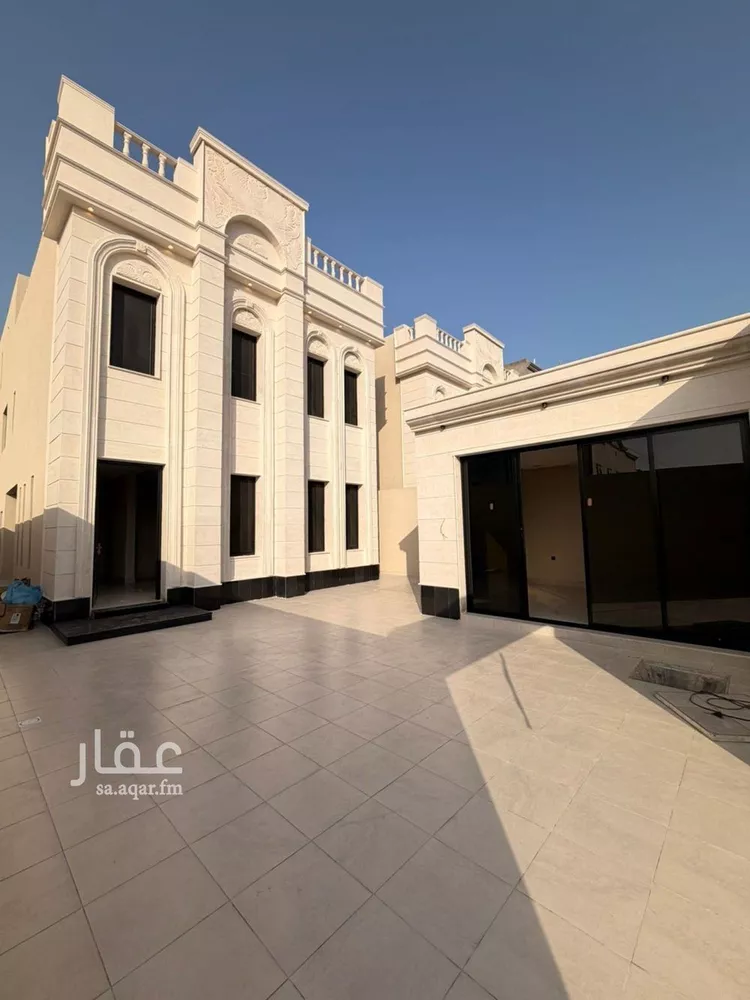 فيلا للبيع في شارع المنذر بن كعب, حي الأمواج, مدينة الخبر, المنطقة الشرقية صورة 3