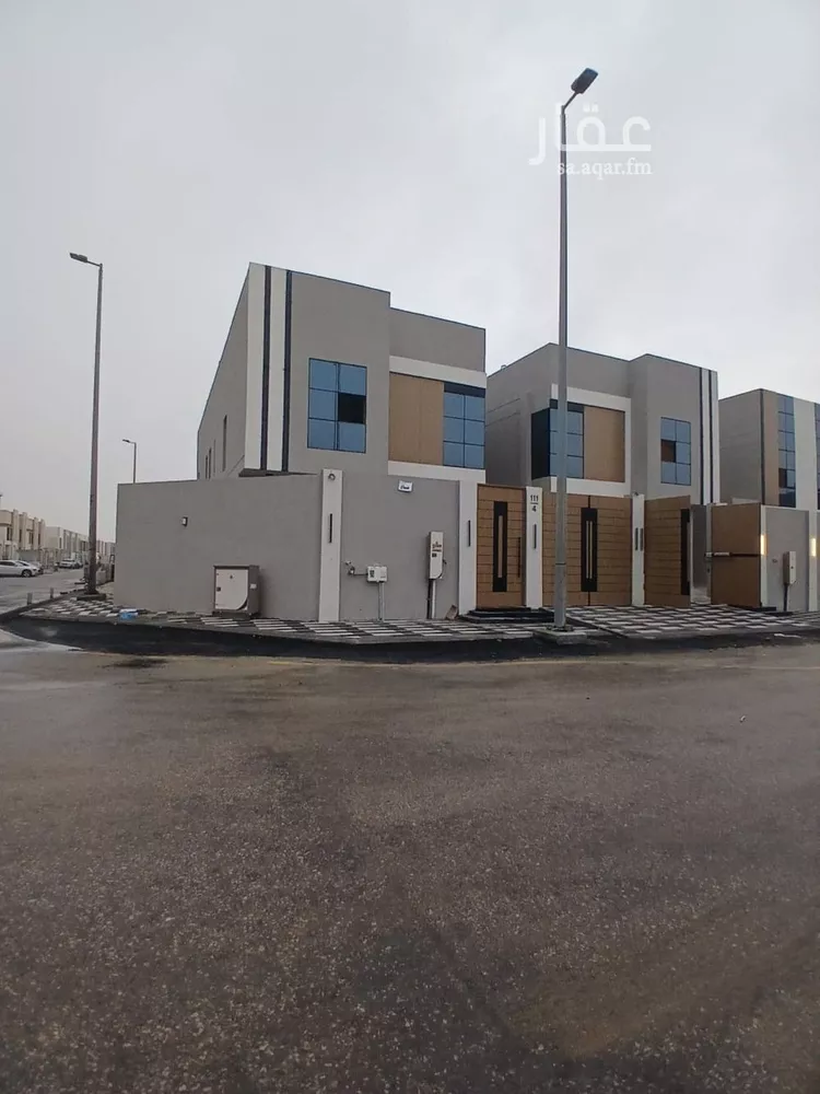Villa for Sale in Dammam Ash Shulah صورة 2