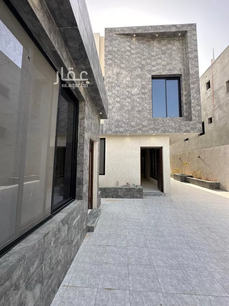 Villa for Sale in Al Khobar Al Amwaj