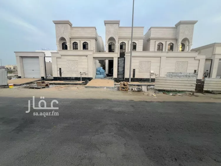 فيلا للبيع في شارع جبل شهلان, حي الصواري, مدينة الخبر, المنطقة الشرقية صورة 2