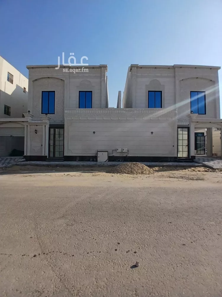 فيلا للبيع في شارع الضيعه, حي ضاحية الملك فهد, مدينة الدمام, المنطقة الشرقية