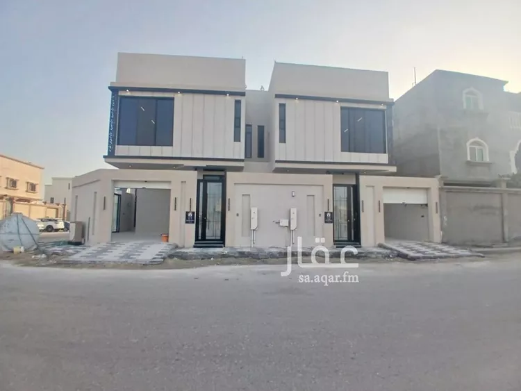 فيلا للبيع في شارع العطايف, حي الصواري, مدينة الخبر, المنطقة الشرقية صورة 3