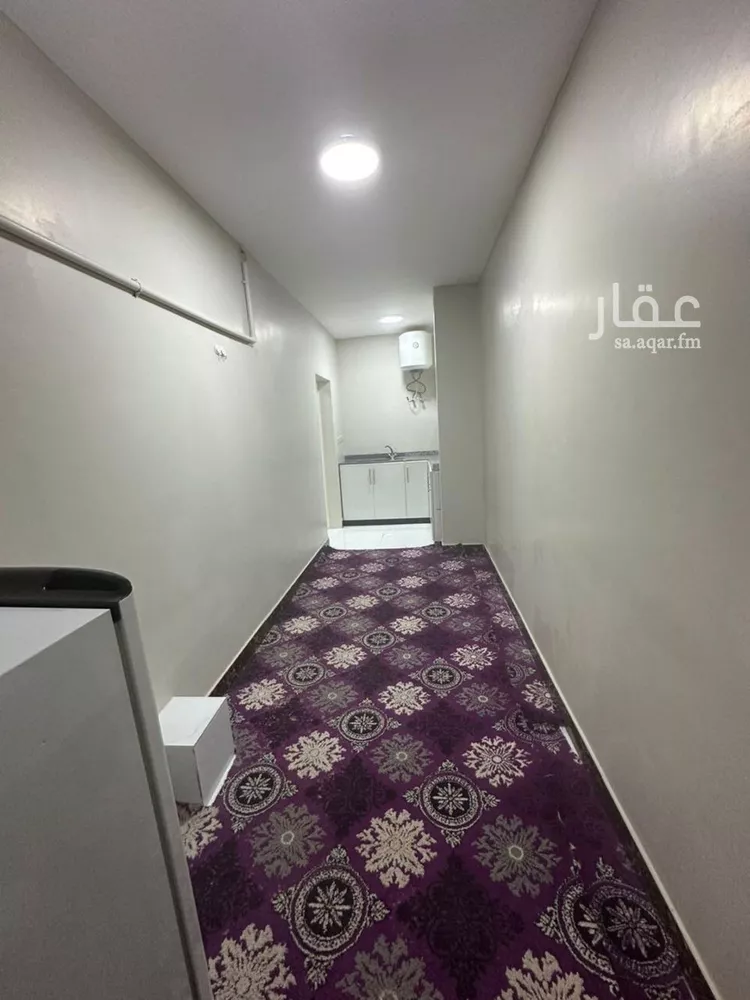 غرفة للإيجار في شارع جبل علي, حي غرناطة, مدينة الرياض, منطقة الرياض صورة 3