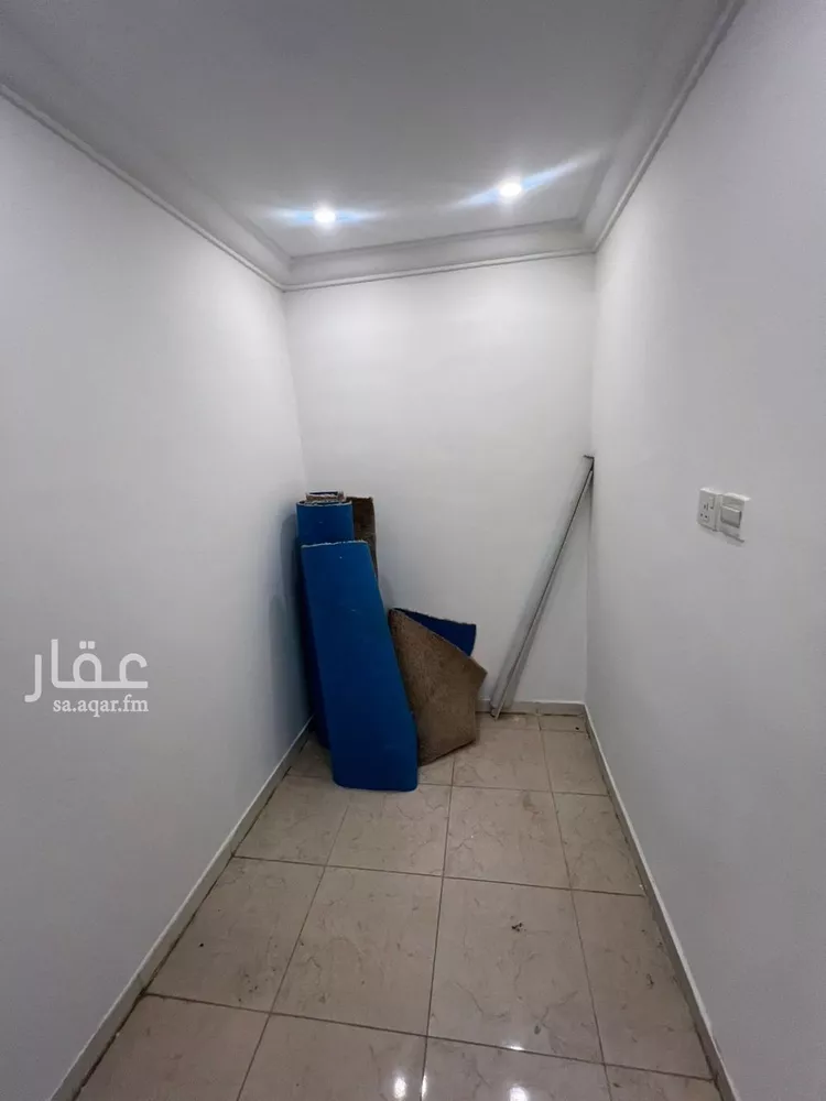 شقة للإيجار في شارع الحاسب, حي إشبيلية, مدينة الرياض, منطقة الرياض صورة 3