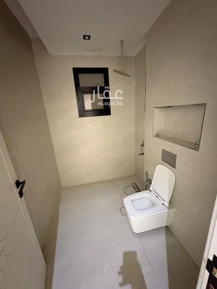 Floor for Rent in Riyadh Ishbiliyah 14