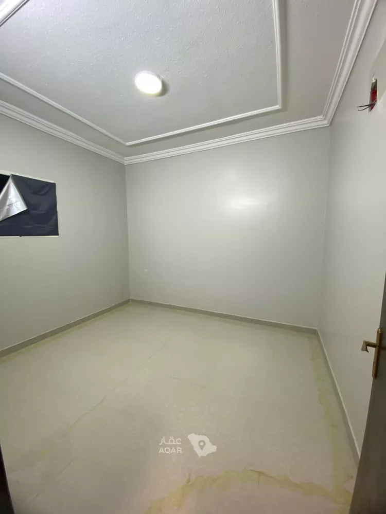 شقة للإيجار في شارع زينب بنت عمر, حي إشبيلية, مدينة الرياض, منطقة الرياض 14