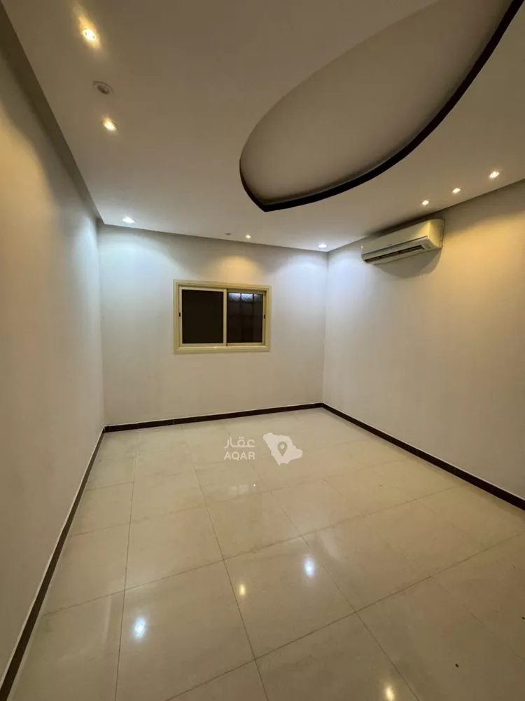 Floor for Rent in Riyadh Al Yarmouk 4