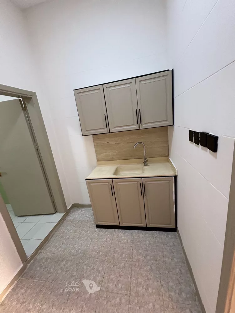 شقة للإيجار في شارع رقم 329, حي المونسية, مدينة الرياض, منطقة الرياض 21