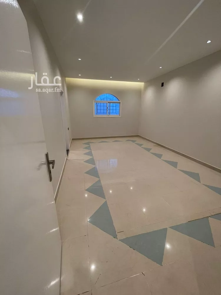 فيلا للإيجار في شارع المزاريع, حي اليرموك, مدينة الرياض, منطقة الرياض صورة 4