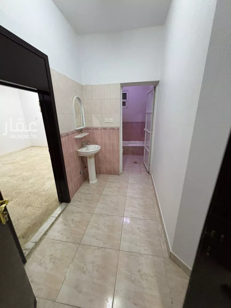 دور للإيجار في شارع  عبدالله ابن سعود ابن عبدالعزيز, حي اليرموك, مدينة الرياض, منطقة الرياض 16