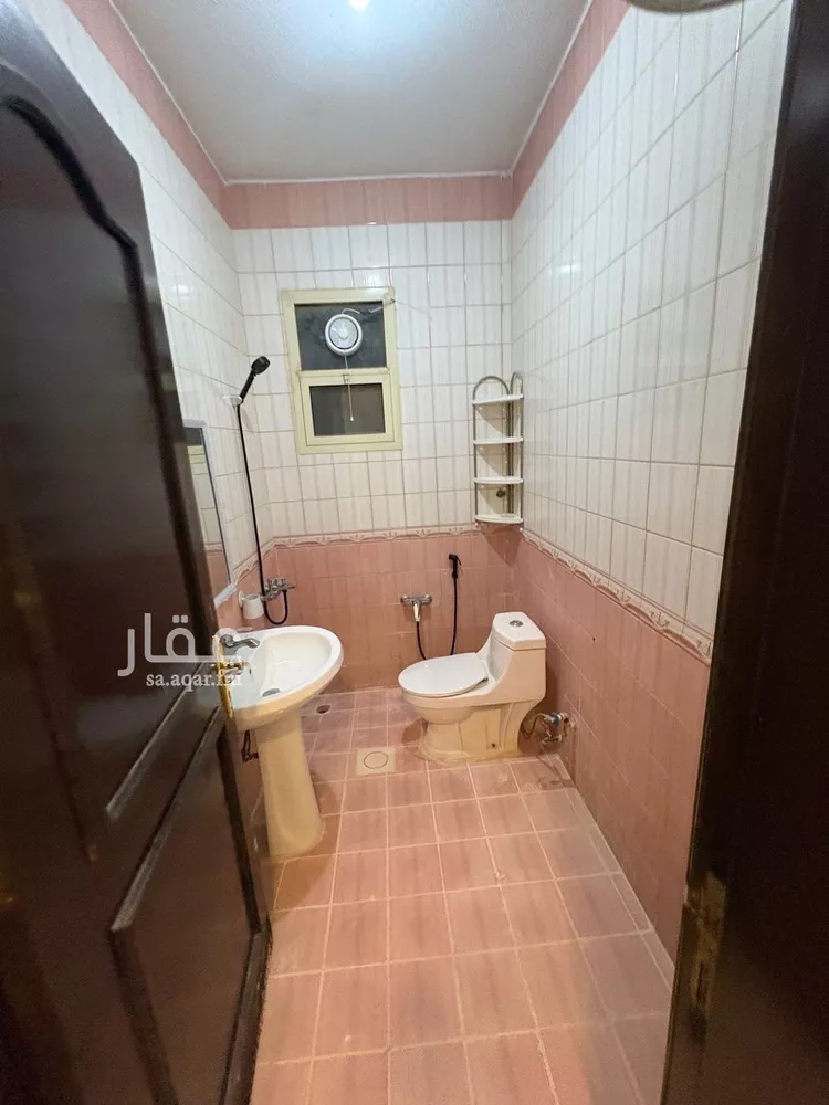 شقة للإيجار في شارع الجدي, حي اليرموك, مدينة الرياض, منطقة الرياض 15