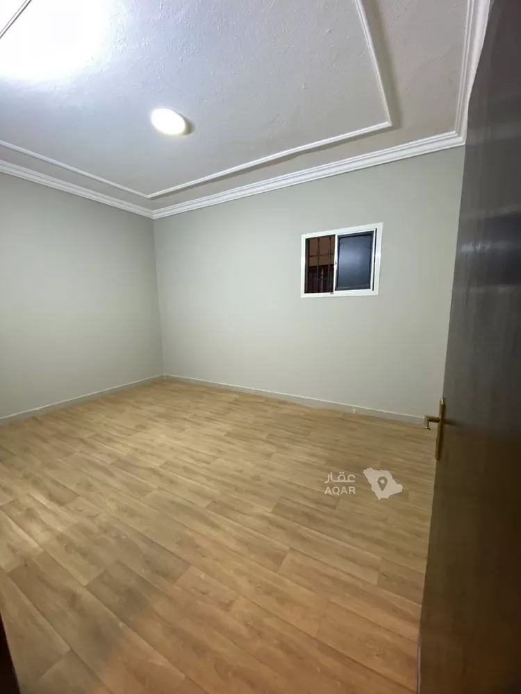شقة للإيجار في شارع زينب بنت عمر, حي إشبيلية, مدينة الرياض, منطقة الرياض 9