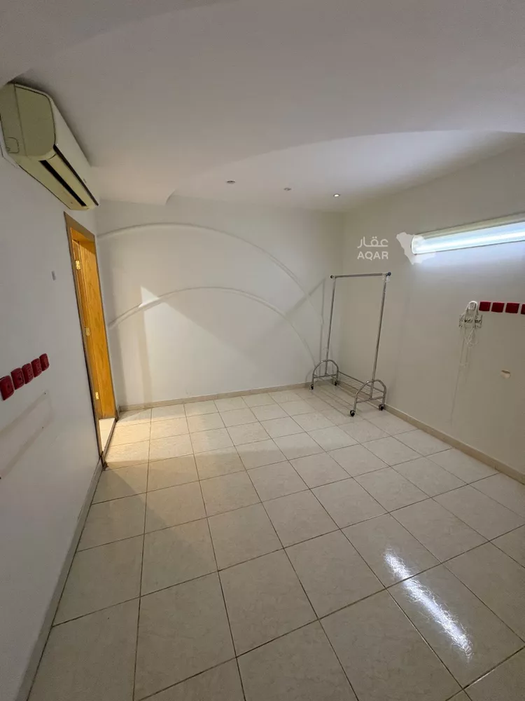 Apartment for Rent in Riyadh Al Khaleej 4