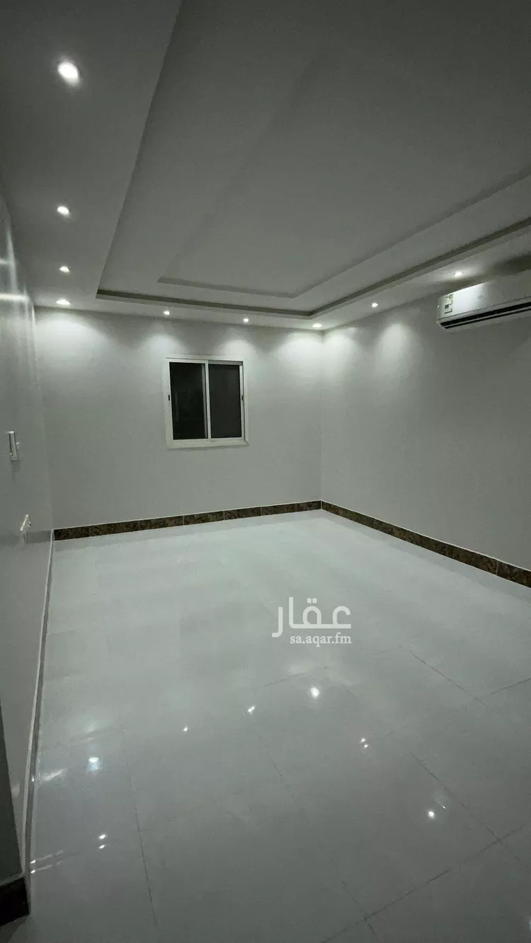 فيلا للإيجار في شارع احمد بن هارون, حي الرمال, مدينة الرياض, منطقة الرياض صورة 3