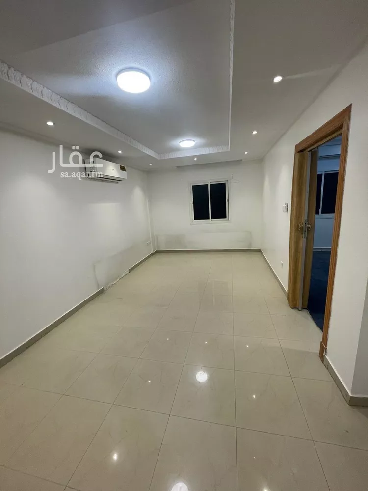 دور للإيجار في شارع زبن بن عمير, حي إشبيلية, مدينة الرياض, منطقة الرياض صورة 5