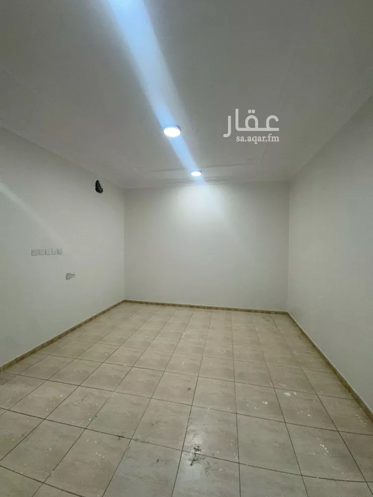 شقة للإيجار في شارع بني عمرو, حي إشبيلية, مدينة الرياض, منطقة الرياض صورة 2