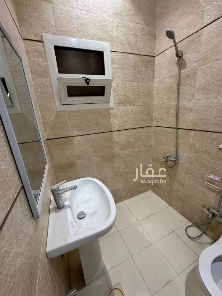 شقة للإيجار في شارع محمد بن حمد بن حامد, حي إشبيلية, مدينة الرياض, منطقة الرياض 9