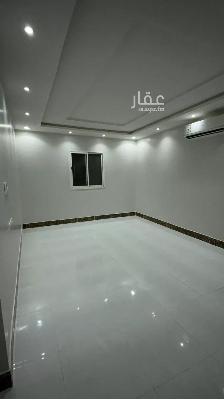 فيلا للإيجار في شارع احمد بن هارون, حي الرمال, مدينة الرياض, منطقة الرياض صورة 5