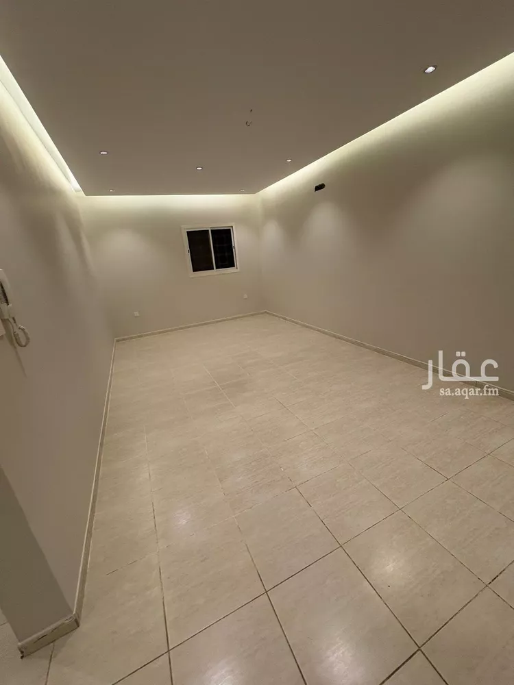 دور للإيجار في شارع العاذرية, حي إشبيلية, مدينة الرياض, منطقة الرياض صورة 3