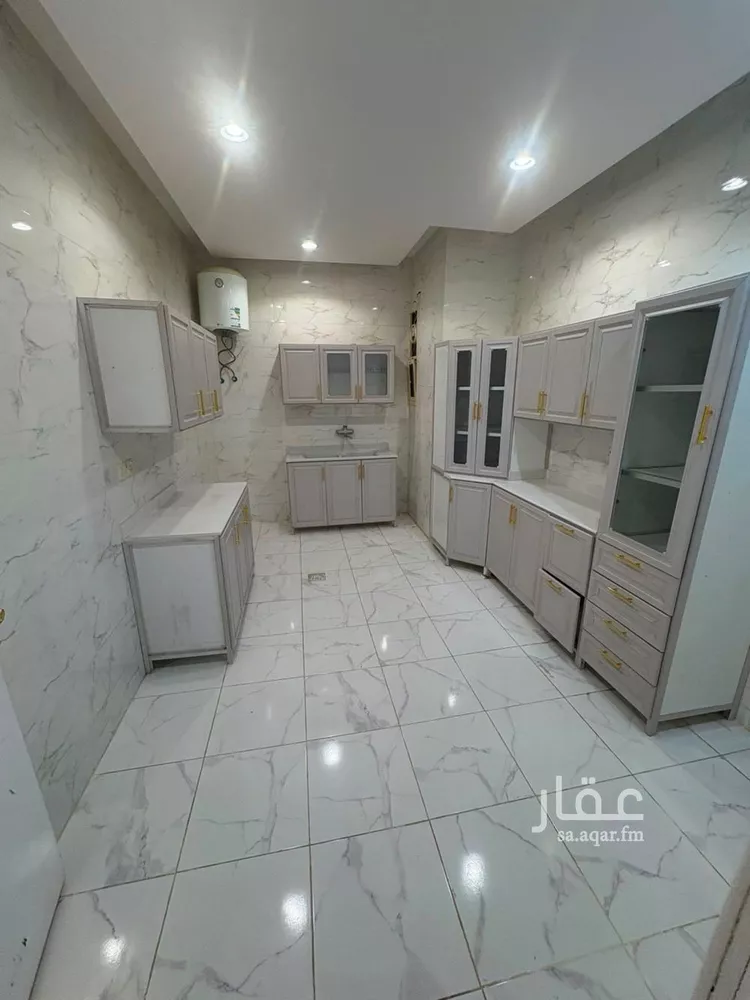 شقة للإيجار في شارع الجائزة, حي اليرموك, مدينة الرياض, منطقة الرياض صورة 2