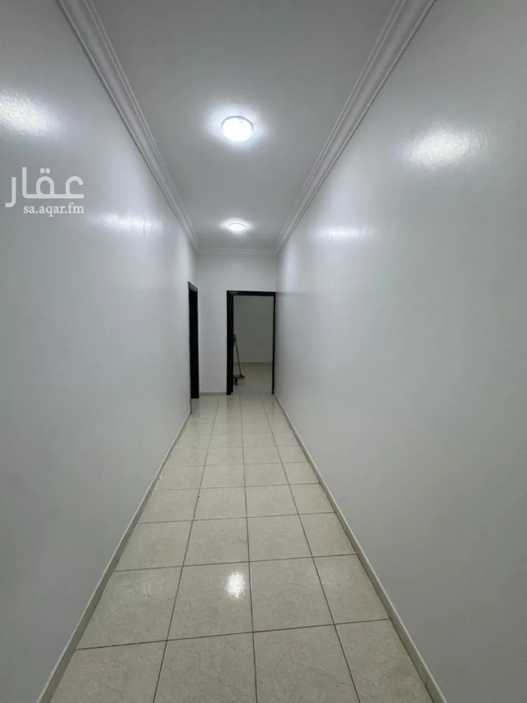 شقة للإيجار في شارع علي بن أحمد بن يعيش, حي إشبيلية, مدينة الرياض, منطقة الرياض 7