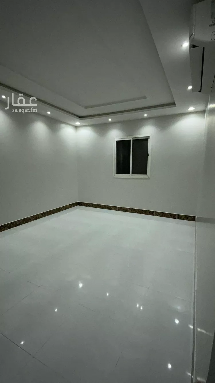 فيلا للإيجار في شارع احمد بن هارون, حي الرمال, مدينة الرياض, منطقة الرياض صورة 4