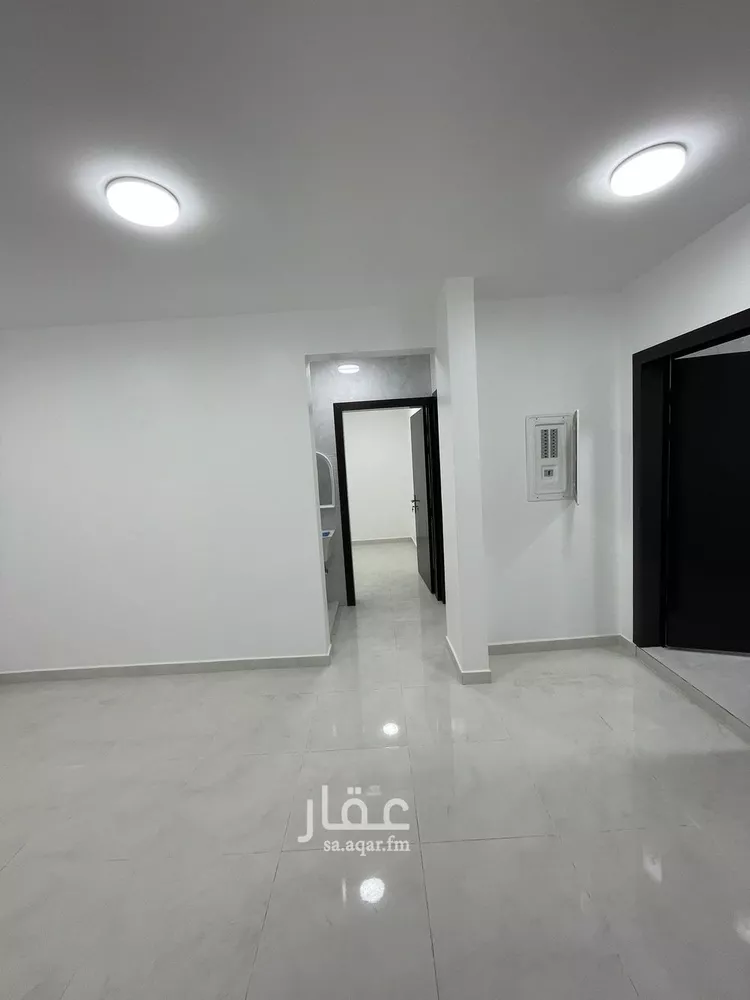 شقة للإيجار في شارع الكوادر, حي إشبيلية, مدينة الرياض, منطقة الرياض صورة 3