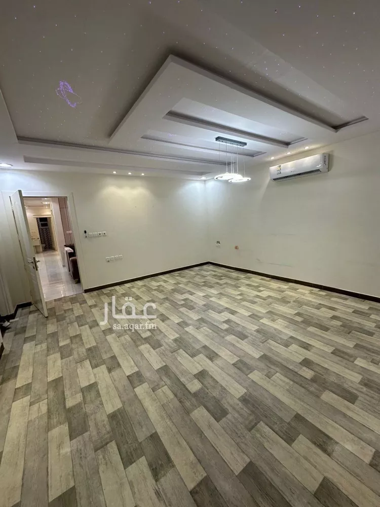 فيلا للإيجار في شارع عنابه, حي إشبيلية, مدينة الرياض, منطقة الرياض صورة 2