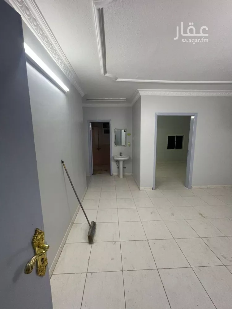 شقة للإيجار في شارع المزونة, حي اليرموك, مدينة الرياض, منطقة الرياض صورة 5