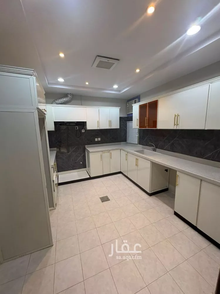 شقة للإيجار في شارع الخندق, حي اليرموك, مدينة الرياض, منطقة الرياض صورة 3
