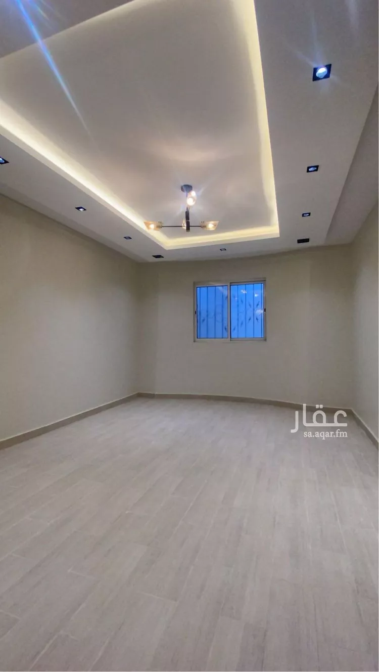دور للبيع في شارع زينب بنت عمر, حي إشبيلية, مدينة الرياض, منطقة الرياض 6