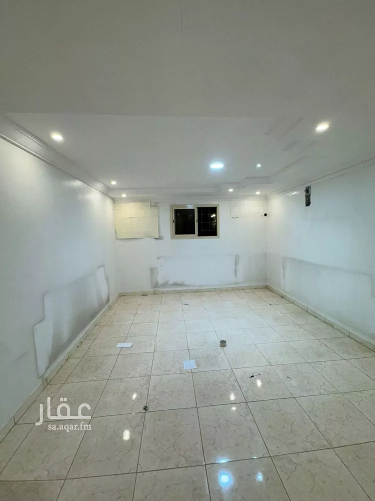 شقة للإيجار في شارع أحمد بن قاسم, حي إشبيلية, مدينة الرياض, منطقة الرياض صورة 2