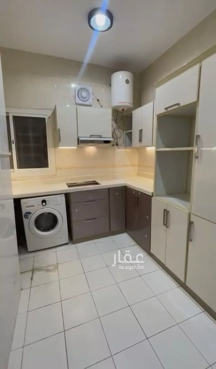 شقة للإيجار في شارع الفضائل, حي إشبيلية, مدينة الرياض, منطقة الرياض