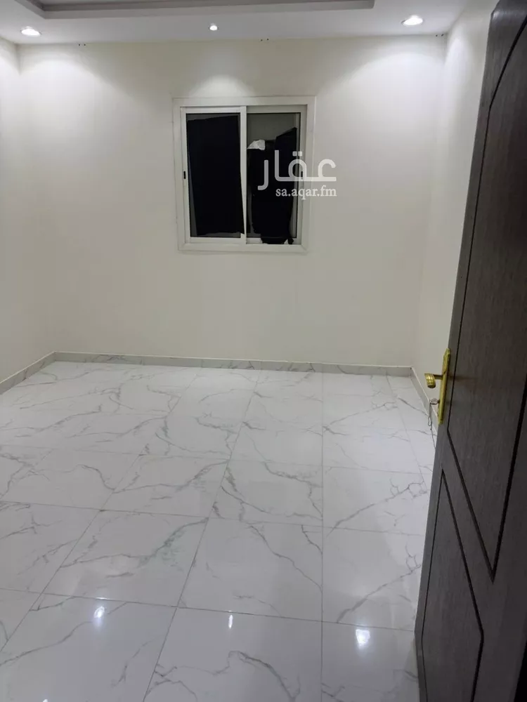 فيلا للإيجار في شارع يحيى بن يحيى القرطبي, حي الرمال, مدينة الرياض, منطقة الرياض صورة 2