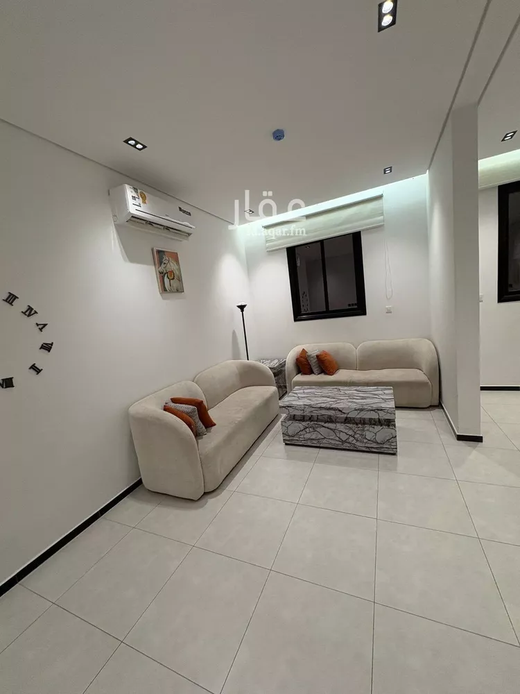 شقة للإيجار في شارع الحكم بن عمرو, حي اليرموك, مدينة الرياض, منطقة الرياض 8