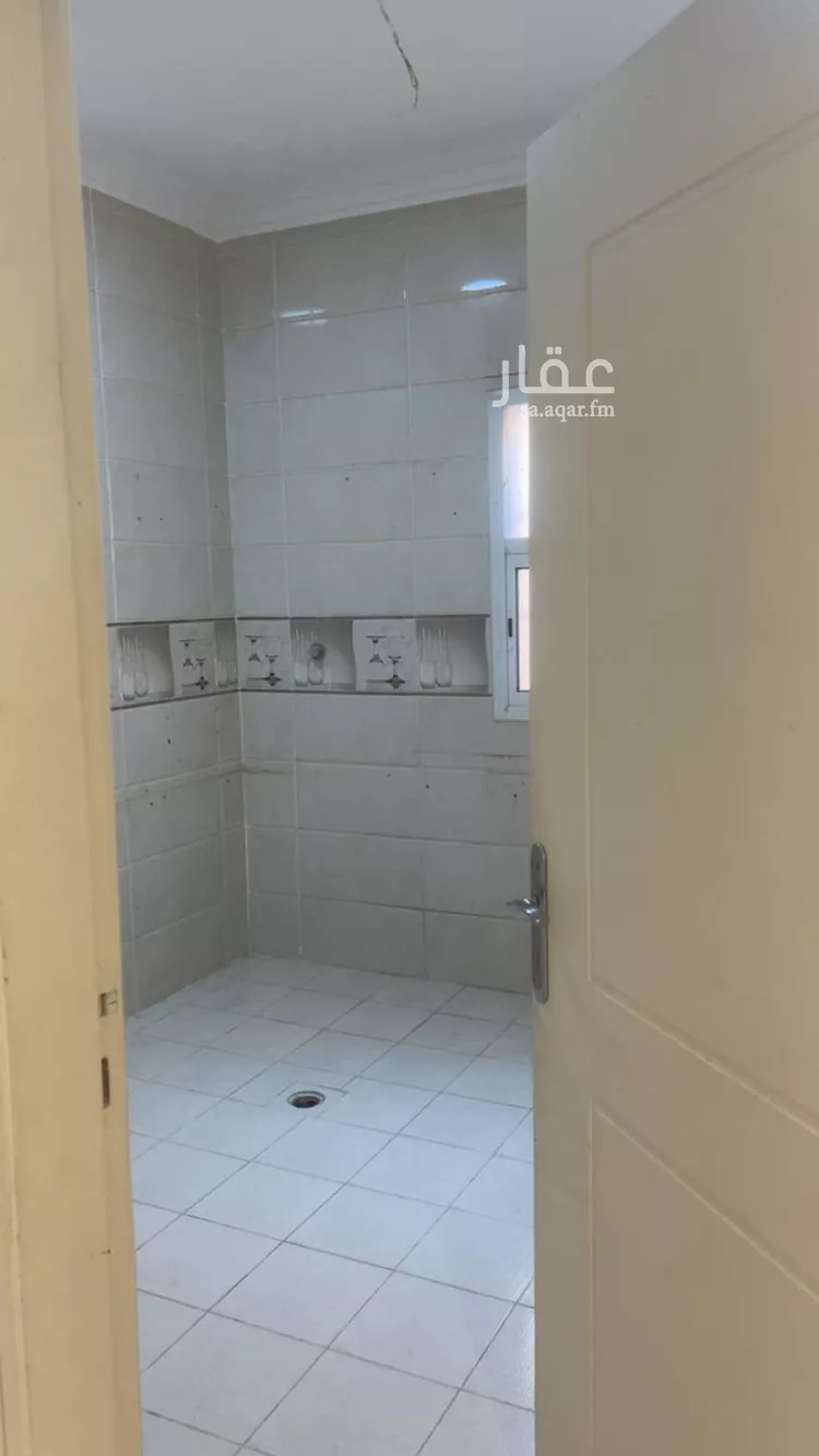 شقة للإيجار في شارع وادي المعيدن, حي القادسية, مدينة الرياض, منطقة الرياض صورة 3