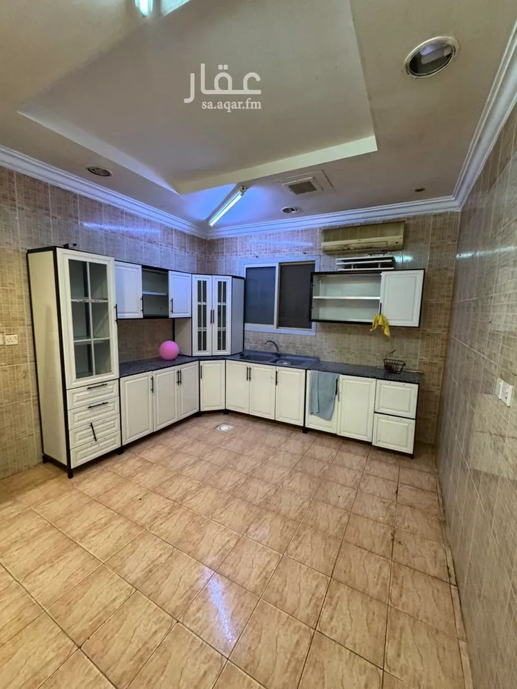 Floor for Rent in Riyadh Al Yarmouk صورة 3