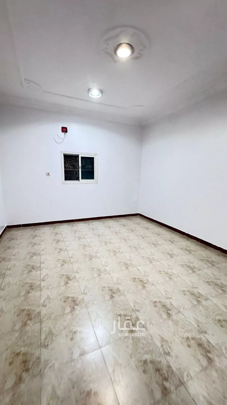 شقة للإيجار في شارع الغريسة, حي إشبيلية, مدينة الرياض, منطقة الرياض 8