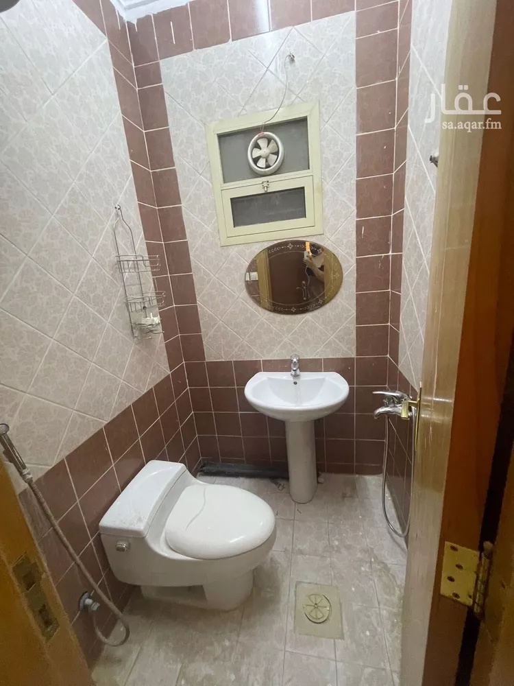 شقة للإيجار في شارع المطره, حي إشبيلية, مدينة الرياض, منطقة الرياض صورة 2